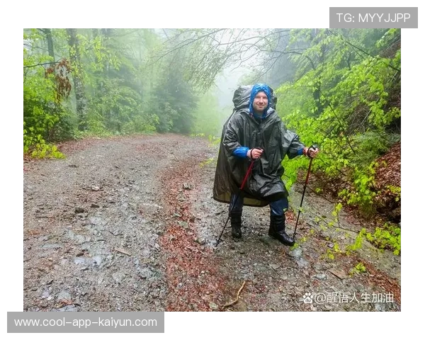 极端环境中的生死考验:高温、冰原、沙尘都挡不住车手激情,在极端环境下生存的人